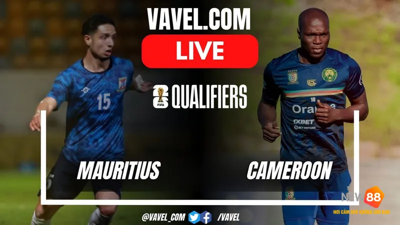 Cầu thủ Mauritius với nỗ lực tuyệt vời ngăn chặn cầu thủ Cameroon tiến về phía khung thành Cầu thủ Mauritius với nỗ lực tuyệt vời ngăn chặn cầu thủ Cameroon tiến về phía khung thành